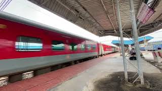 3 back to back LHB Trains at 130 Kmph ft Shatabdi,Upasana and Shaktipunj