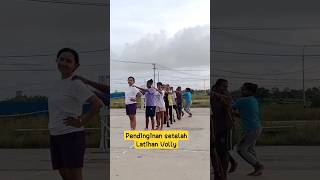 Pendinginan setelah latihan Volly #latihanvolly #pendinginan