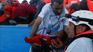 Migrant boats: Thousands saved off Libyan coast over Easter