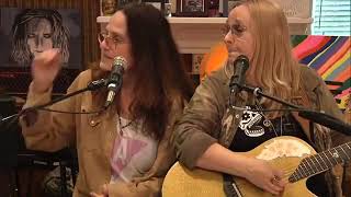 Melissa Etheridge and Linda Wallem sing “I Got You Babe” by Sonny & Cher - April 30, 2020