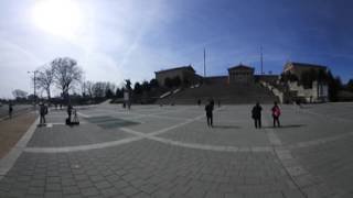 The Rocky Steps and Ben Franklin Parkway in 360